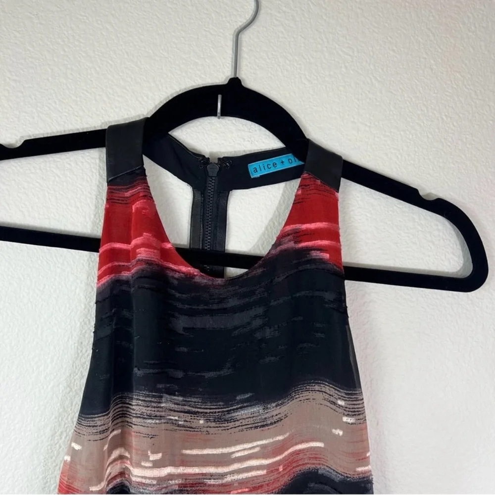 NWT ALICE + OLIVIA Stylish Black and Red Women's Top - Picture 2 of 7